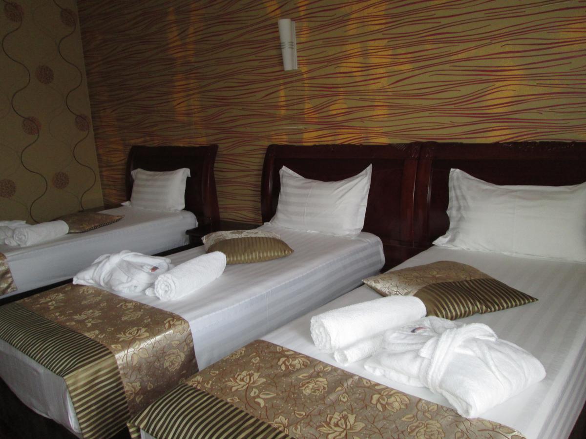 Hotel Vanilla Batumi Luaran gambar